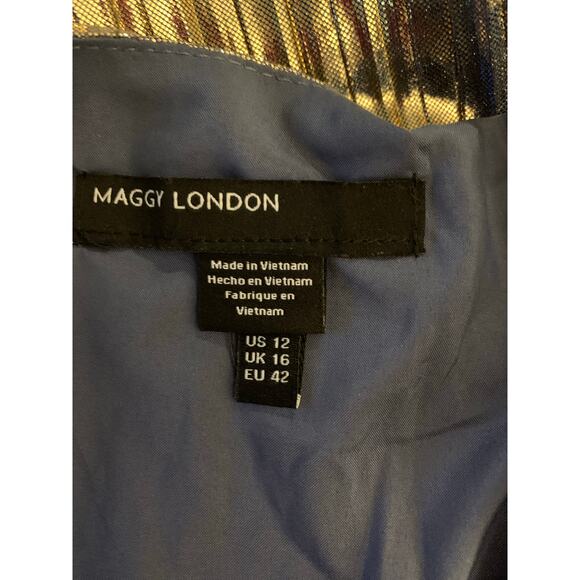 Maggy London Womens Metallic Gold Pleated Long Sleeve V Neck Dress Sz 12 Holiday - Picture 4 of 12